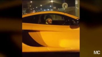 Conor McGregor aceleró su Lamborghini de cero a 100 kilómetros en tres segundos