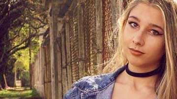 Galarza dijo que, cuando salía de la escuela, fue obligada a subir a un auto, en donde la drogaron y perdió el conocimiento.