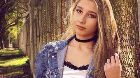 Galarza dijo que, cuando salía de la escuela, fue obligada a subir a un auto, en donde la drogaron y perdió el conocimiento.