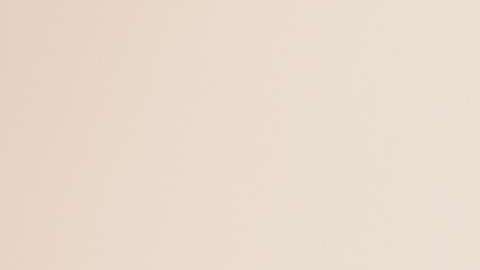 Enseñarle al menor cómo calmarse ante un episodio ya se a de enojo, frustración y otro sentimiento ayuda en el proceso del desarrollo de la 'inteligencia emocional'.