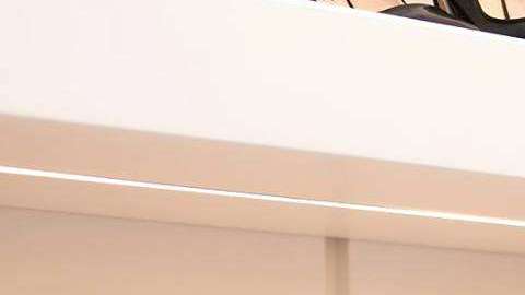 Hay muchas rebajas en zapatos, pero conviene comprar unos atemporales.