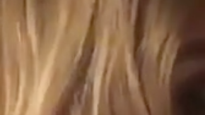 Cuando se juega con una botella hay que tener cuidado.