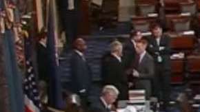 El refinanciamiento del gobierno será hasta el 8 de febrero.