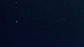 La erosión ha dejado en descubierto estas capas de agua helada.