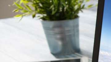 Ni se te ocurra comprar un boleto de avión en julio.