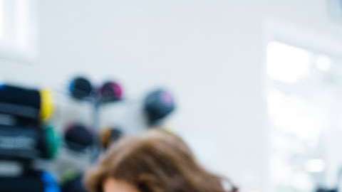 De 20 a 30 minutos de ejercicio, tres veces por semana, fortalecerá tu musculatura.