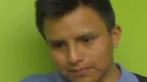 Video muestra como desenmascaran en plena hospederia al supuesto pervertido.