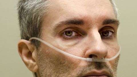 La OMS estima que el radón causa entre el 3 y el 14% de todos los cánceres de pulmón en cualquier país.