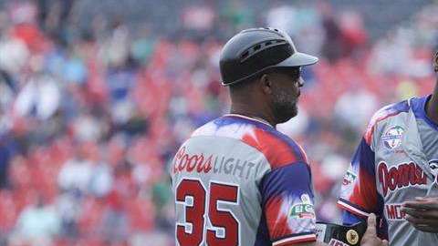 Las Águlias representan a Dominicana. EFE