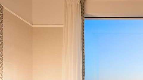 Los departamentos tienen ventanales del piso al techo y una vista inigualable de la ciudad.