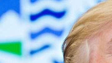 Donald J. Trump presenciará desde Florida el Super Bowl LII (Foto: EFE/EPA/ANDREW HARRER)