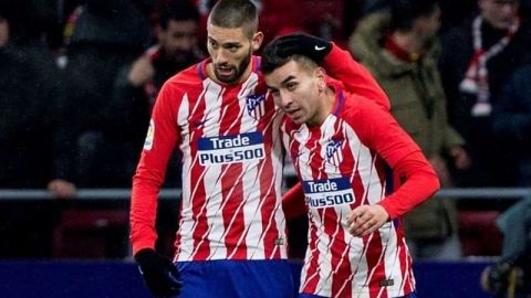 El Atlético de Madrid se volvió a subir a La Liga con un gol de Ángel Correa contra el Valencia. (Foto: EFE/Rodrigo Jiménez)