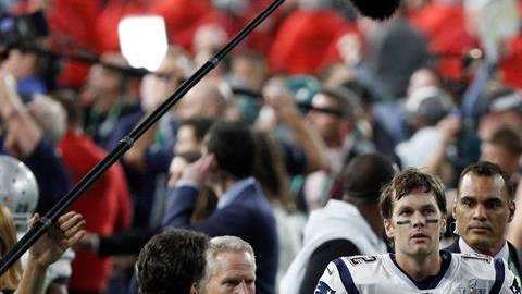 Tom Brady tuvo que enfrentar la derrota. EFE