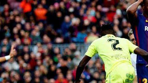 Yerry Mina tuvo una clara opción de gol. EFE