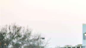 El representante estatal cree que la medida podría disuadir los tiroteos escolares