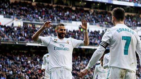 Cristiano Ronaldo pidió al público del Santiago Bernabeu que le aplaudiera a Karim Benzema