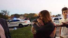El plantel escolar sigue siendo una escena de crimen.