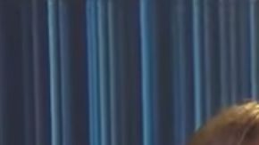 Andrea Legarreta se puso colorada después de la exposición que vivió durante el juego Basta, en el programa Hoy.