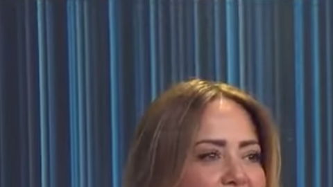 Andrea Legarreta se puso colorada después de la exposición que vivió durante el juego Basta, en el programa Hoy.