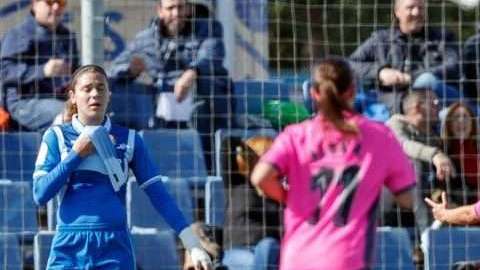 La mexicana Charlyn Corral no tuvo piedad del Espanyol y le hizo cuatro goles.