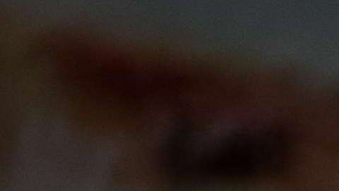 Carlos Ferro es Santiago en "Caer en tentación"