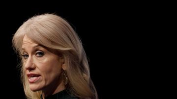 Conway aseguró que Trump siente una "gran compasión" por mujeres que fueron abusadas.