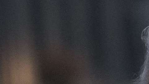 La pareja presidencial tradicionalmente camina de la Casa Blanca al Marine One.