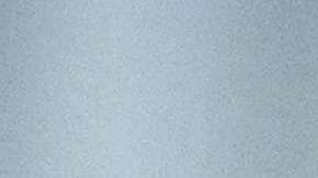 Trump compara a inmigrantes con culebras y defiende armas para maestros.