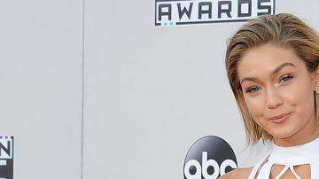 Gigi ha adelgazado considerablemente como consecuencia de su tratamiento médico.