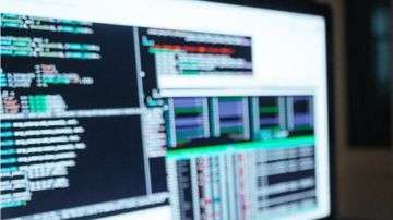 Las personas mayores son de las más engañadas por los estafadores