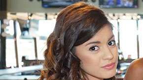 El requisito es llevar una foto de un antiguo amor y hacerlo pedazos en ese instante.