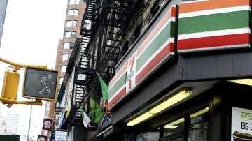A primeros de mes más de 100 7-Eleven fueron examinados por la migra./Archivo