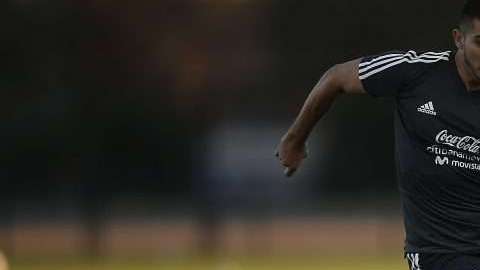 Henry Martin jugó un mal partido con la selección mexicana frente a Bosnia. (Foto: Imago7/Etzel Espinosa)