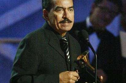 Joan Sebastian.