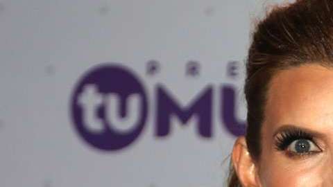 La actriz de telenovelas reveló que sus tres hermanos son gay