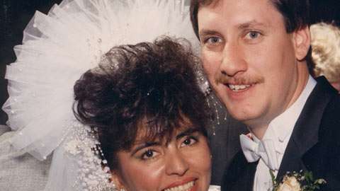 Mónica Rodríguez el día de su boda con Edward Smith, de quien esperaba un hijo