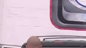 Los agentes realizan redadas casi en cualquier parte.