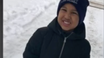 Zion, un pequeño que se encontraba en el asiento trasero de un coche robado.