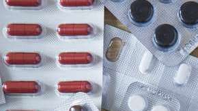 Aunque no significa erradicarlos de tu dieta, hay ciertos alimentos que es mejor comerlos poco cuando se toman ciertas medicinas.