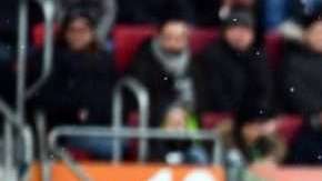 Marco Fabián retornó a la actividad en la derrota del Eintracht Frankfurt por 3-0 ante Augsburgo.