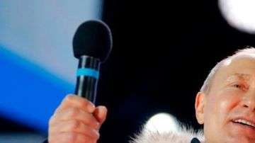 Vladimir Putin, durante el discurso tras su victoria electoral.