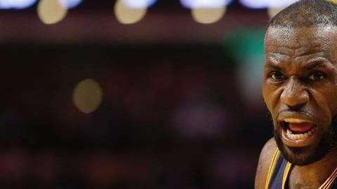El jugador de los Cavaliers de Cleveland LeBron James. (Foto: EFE)