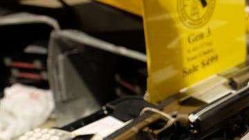 Dos hombres de los suburbios del oeste han sido acusados de cargos de tráfico de armas.