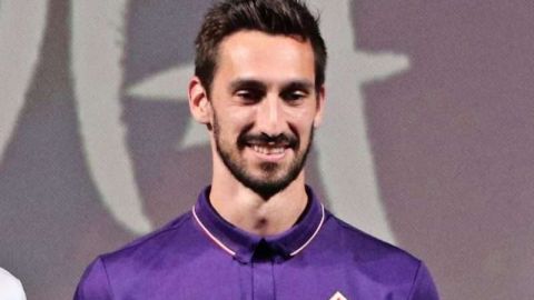 El jugador de la Fiorentina Davide Astori quien falleció entre la noche del sábado y la mañana del domingo. (Foto: EFE/EPA/MAURIZIO DEGL' INNOCENTI)