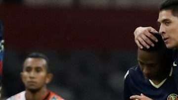 Andrés Ibarguen y Edson Álvarez del América celebran un gol ante Tauro FC en la Concachampions.
 (Foto: EFE/Jorge Núñez)