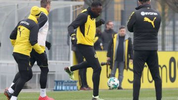 Usain Bolt realizó su primera práctica con el Borussia Dortmund