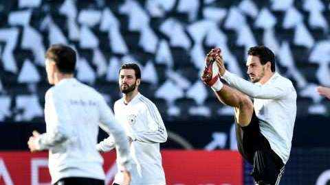 Los jugadores de la selección de fútbol de Alemania entrenan en la víspera de su enfrentamiento con Brasil. (Foto: EFE/Filip Singer)