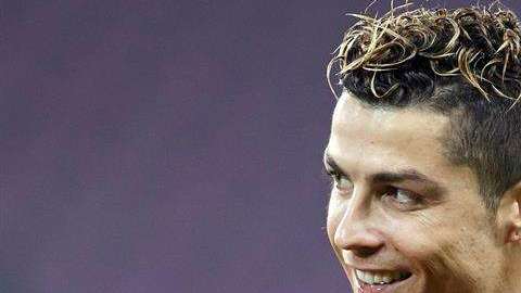 El delantero portugués Cristiano Ronaldo recibió elogios de Neymar