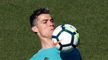 Cristiano Ronaldo y Gareth Bale, durante una práctica con el Real Madrid