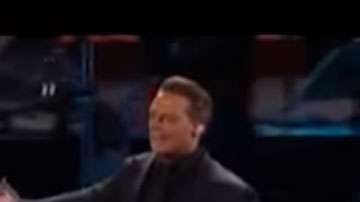Luis Miguel y Andrés Rey, imitador.
